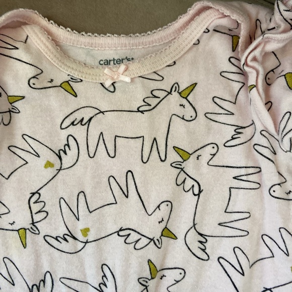 3/$15 Carter’s Unicorn Pajamas. Snap bottom. 12 mos. - Picture 2 of 5
